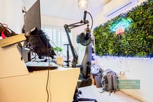 Photo 23- click for photo gallery